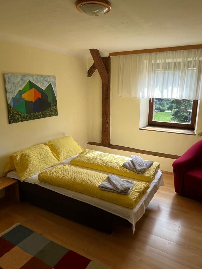 Privatzimmer Familie Pair/Schmoll Spital am Semmering Szoba fotó